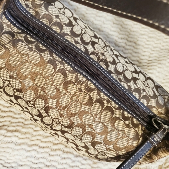 COACH SIGNATURE MINI PURSE - Picture 10 of 12